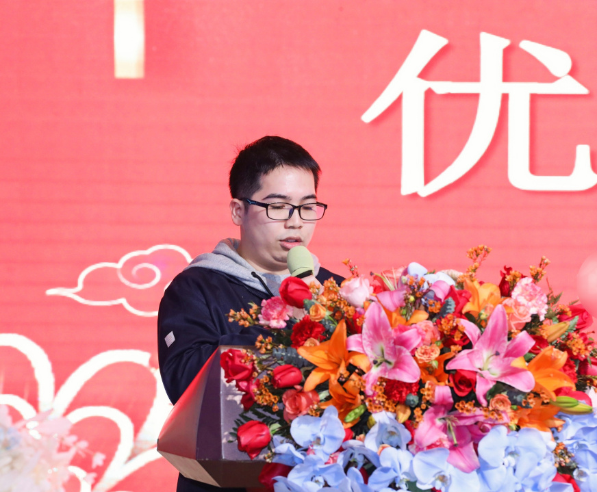 筚路蓝缕度十载，，，，，如日方升新征程|77779193永利科技2022年度优异表扬仪式圆满竣事